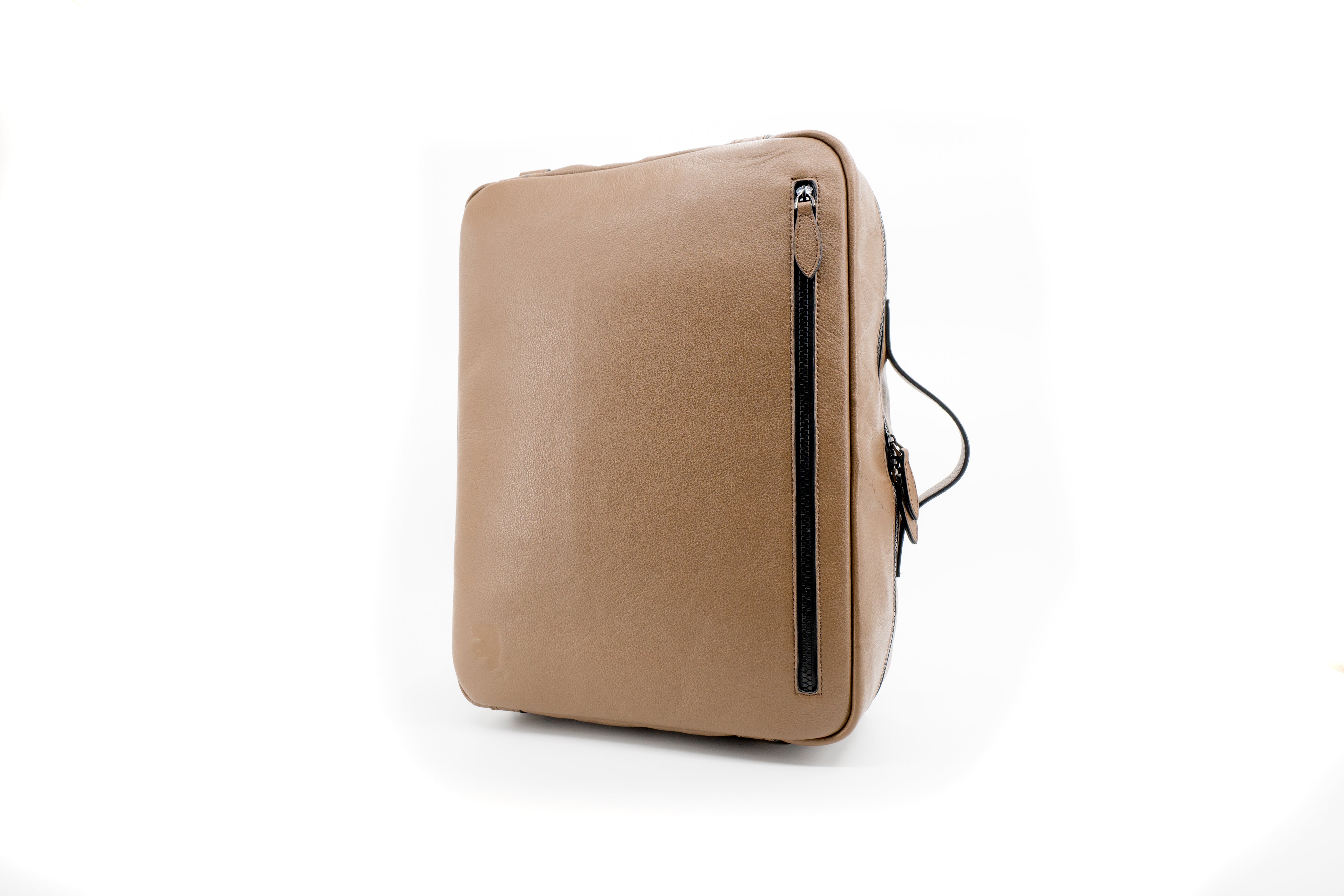 Meridian Mega 15-Inch Laptop Backpack | Discover Hillside